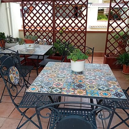 A Casa Tua Affitti Brevi Bed and Breakfast Νότο Δωμάτιο φωτογραφία
