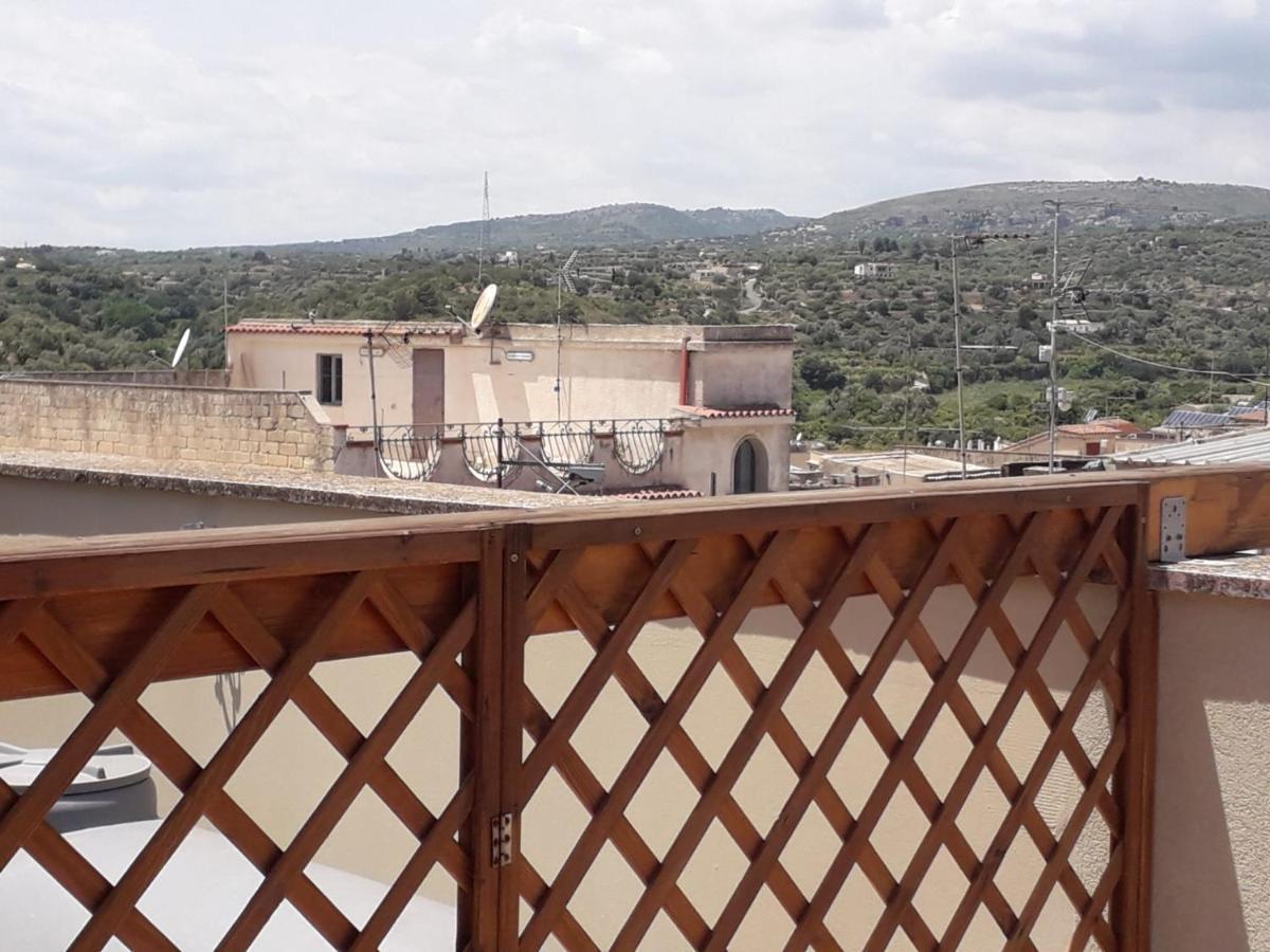 A Casa Tua Affitti Brevi Bed and Breakfast Νότο Εξωτερικό φωτογραφία