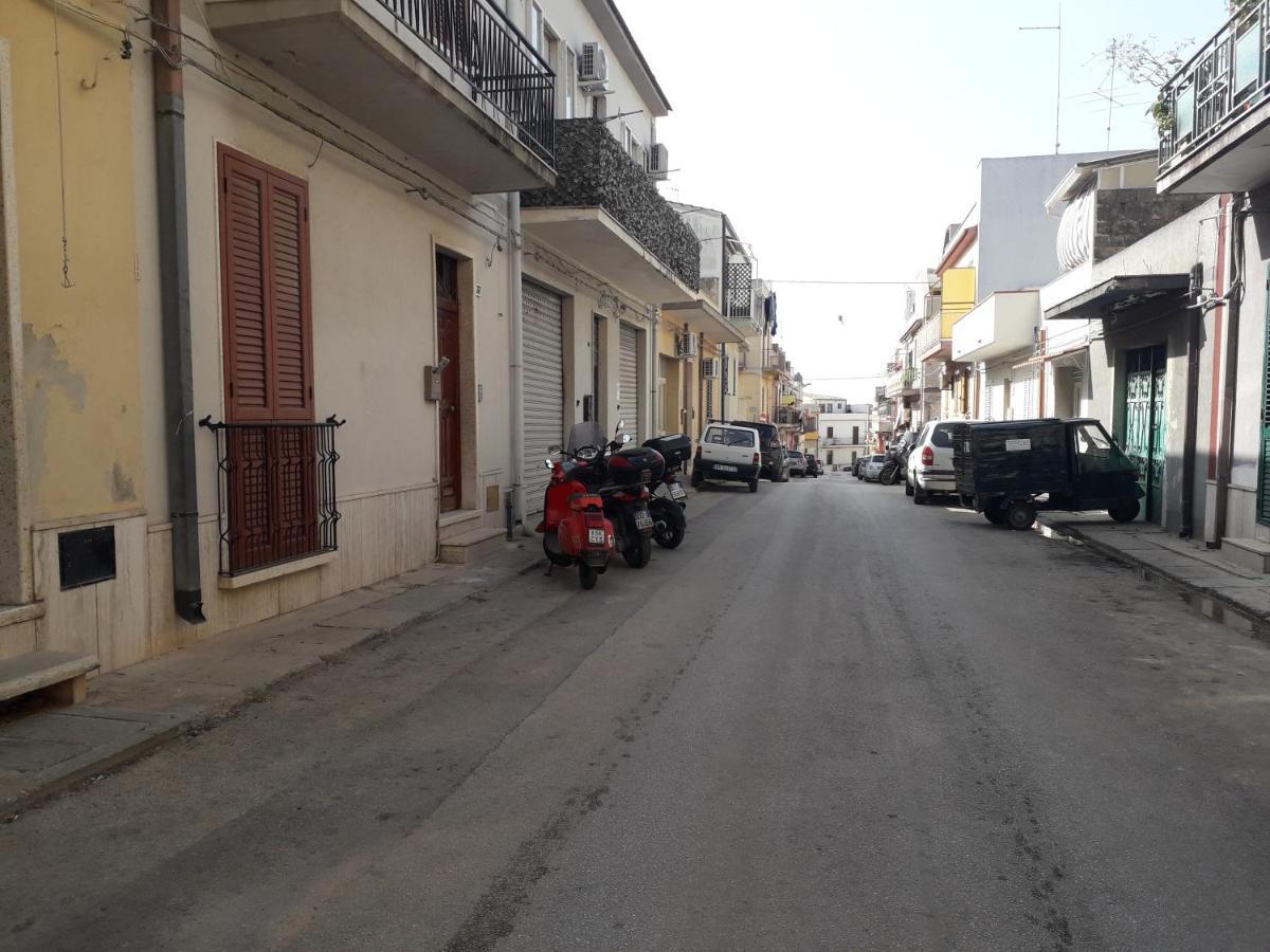 A Casa Tua Affitti Brevi Bed and Breakfast Νότο Εξωτερικό φωτογραφία